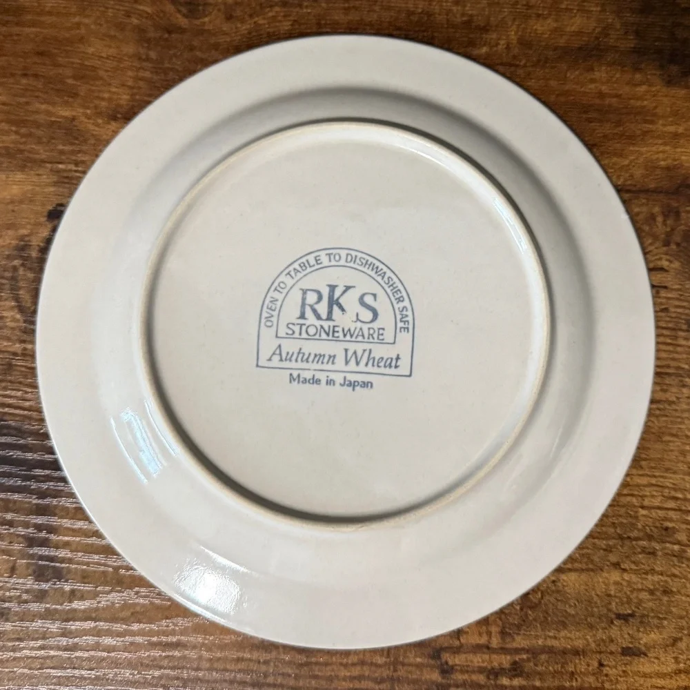RKS STONEWARE Autumn Wheat Plates (2)